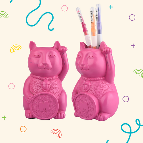 Lucky Cat Pen Pot